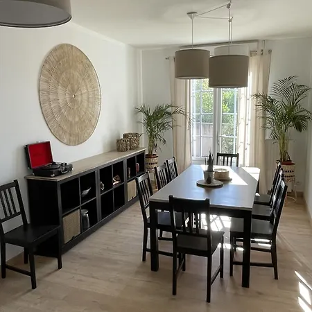 Le De La Bade Holiday home Villegailhenc